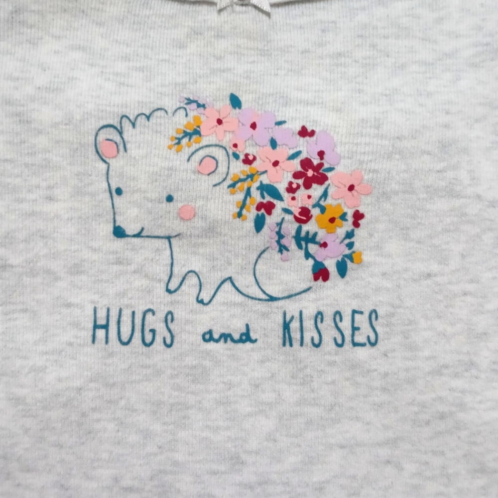 Carter's Baby girl 2 piece outfit